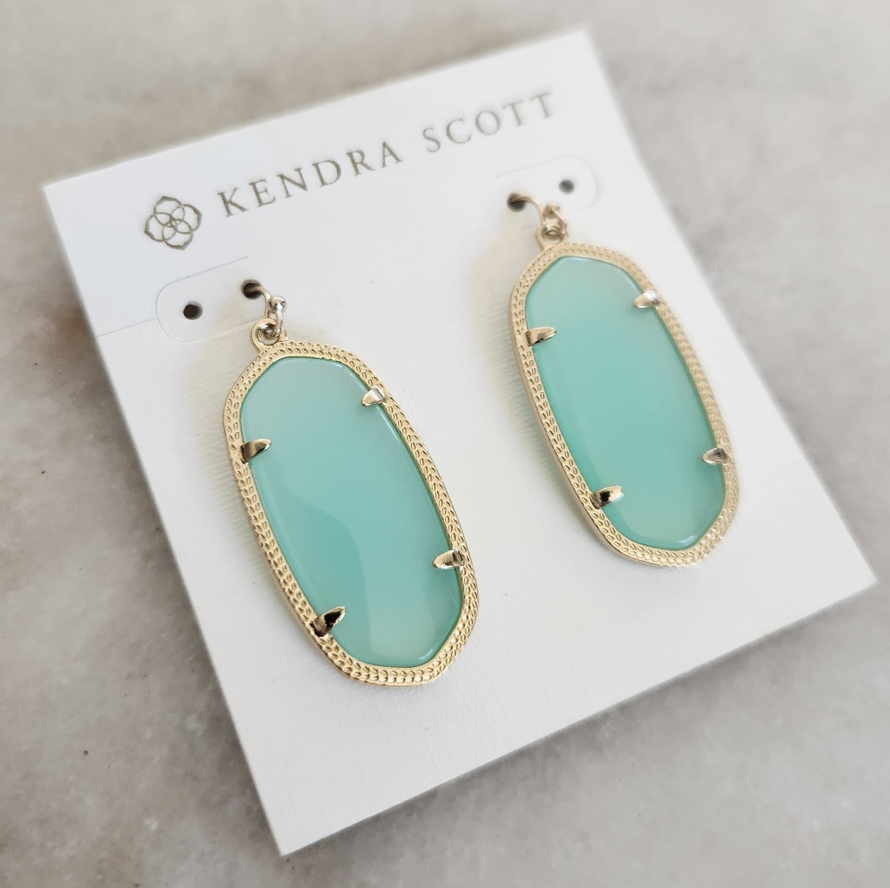 Kendra Scott Chalcedony Elle Drop Earrings Retired Stone 14K Gold Plated NWOT